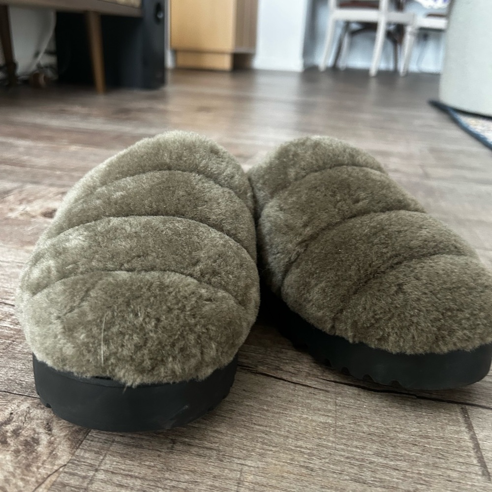 Ugg Olive Green Fuzzy Slippers